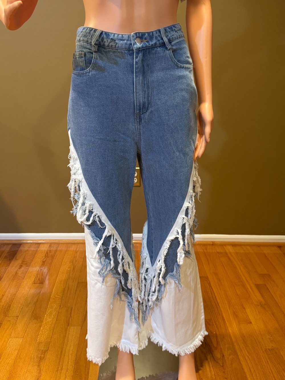 SHEIN Two-Tone Frayed Flare Jeans in Blue and White